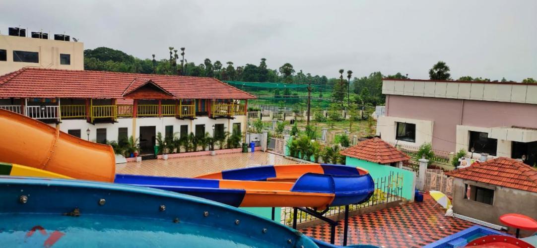Siriki Resorts Srungavarapukota ภายนอก รูปภาพ